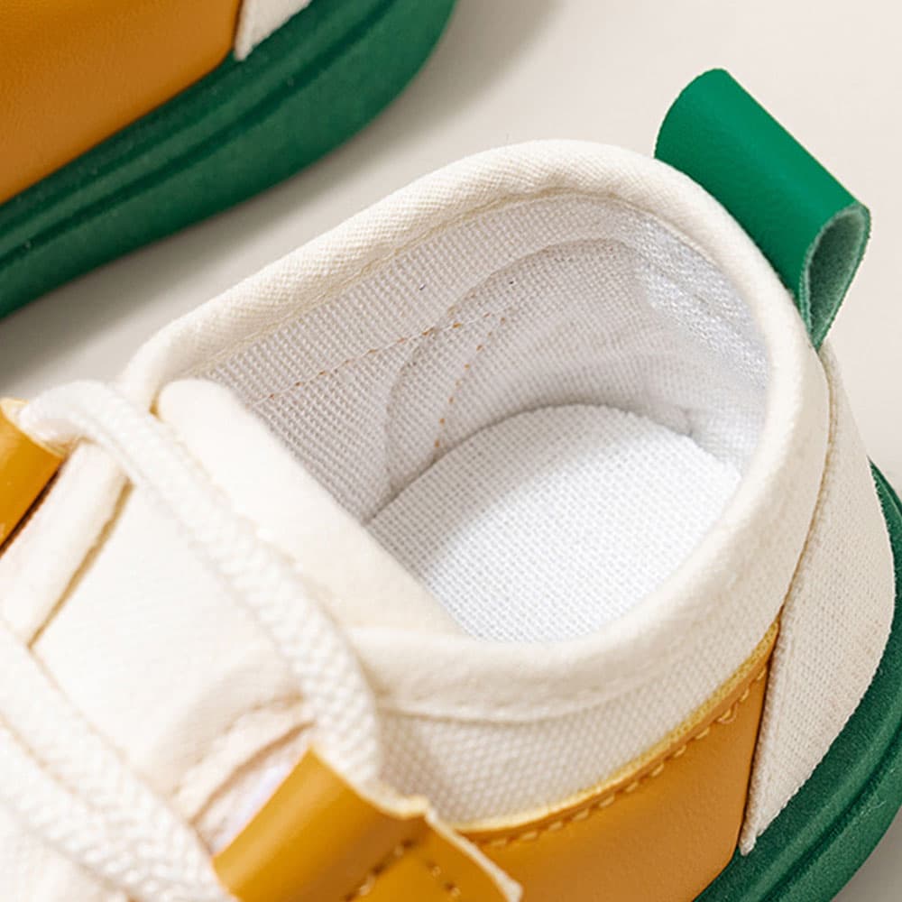 تشارلي - حذاء رياضي للأطفال