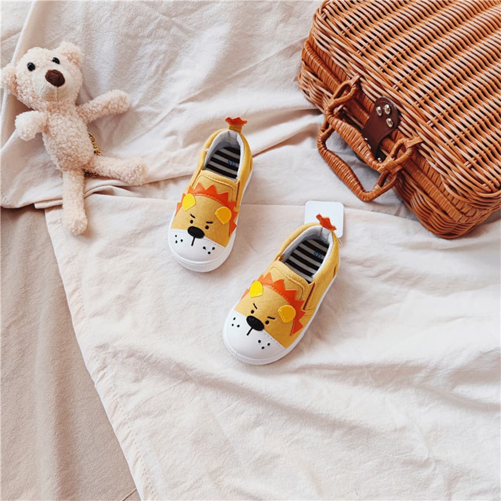 ليونا - حذاء رياضي سهل الارتداء