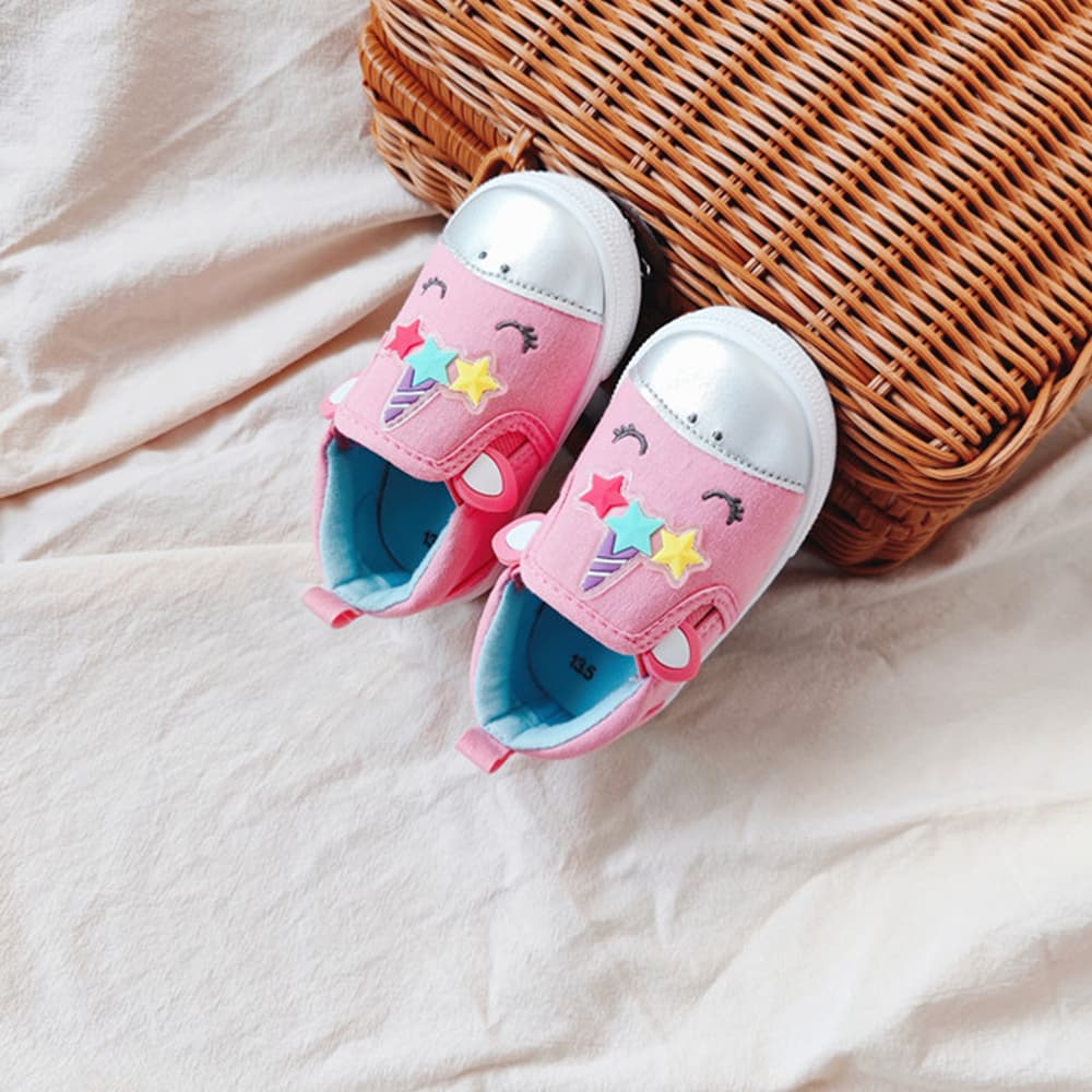 ليونا - حذاء رياضي سهل الارتداء