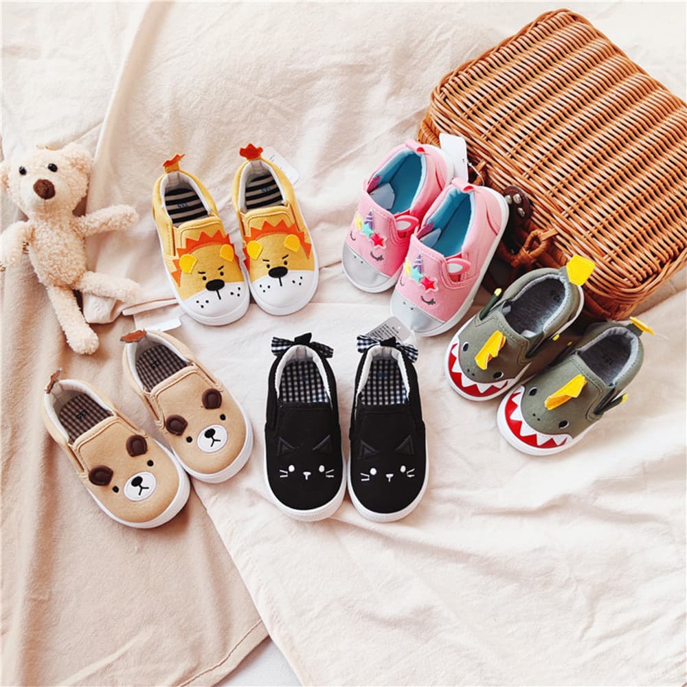 ليونا - حذاء رياضي سهل الارتداء