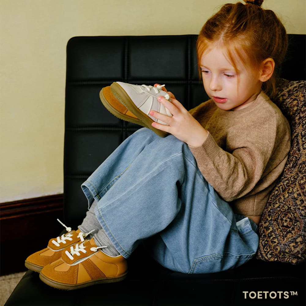 ريترو - حذاء رياضي للأطفال