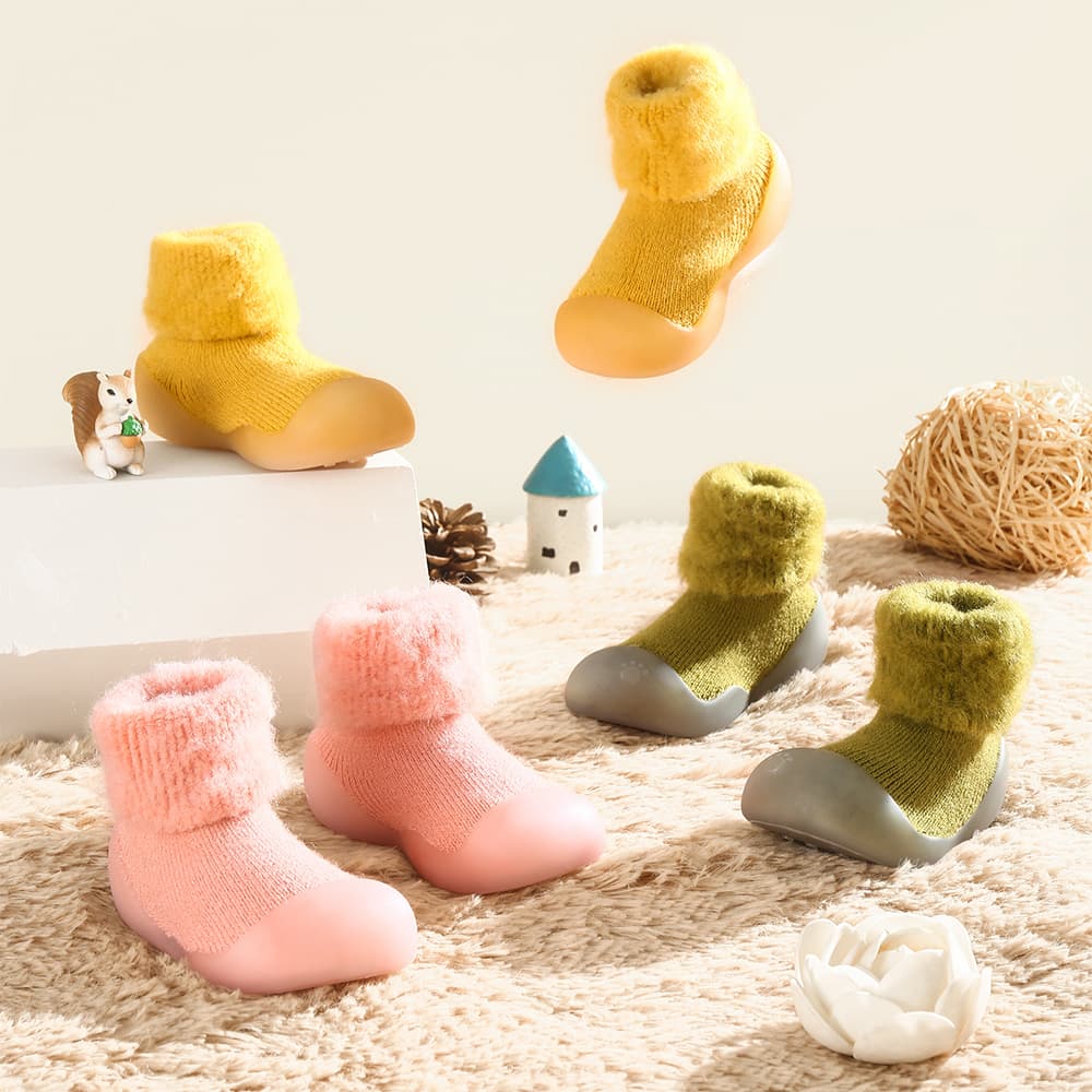 Lil Warmers - أحذية جورب مضادة للانزلاق للأطفال الصغار