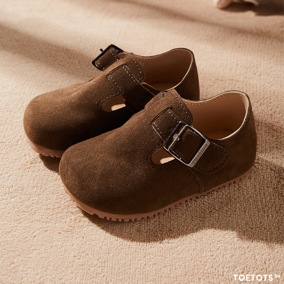 Clover Buckle Shoes for Kids | Classic Everyday Comfort | TOETOTS