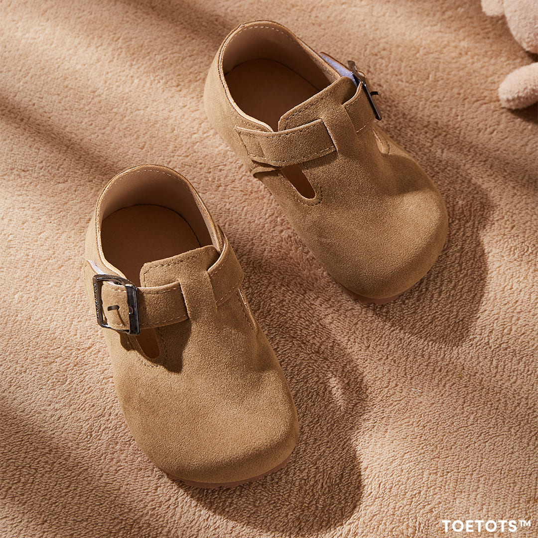 Clover Buckle Shoes for Kids | Classic Everyday Comfort | TOETOTS