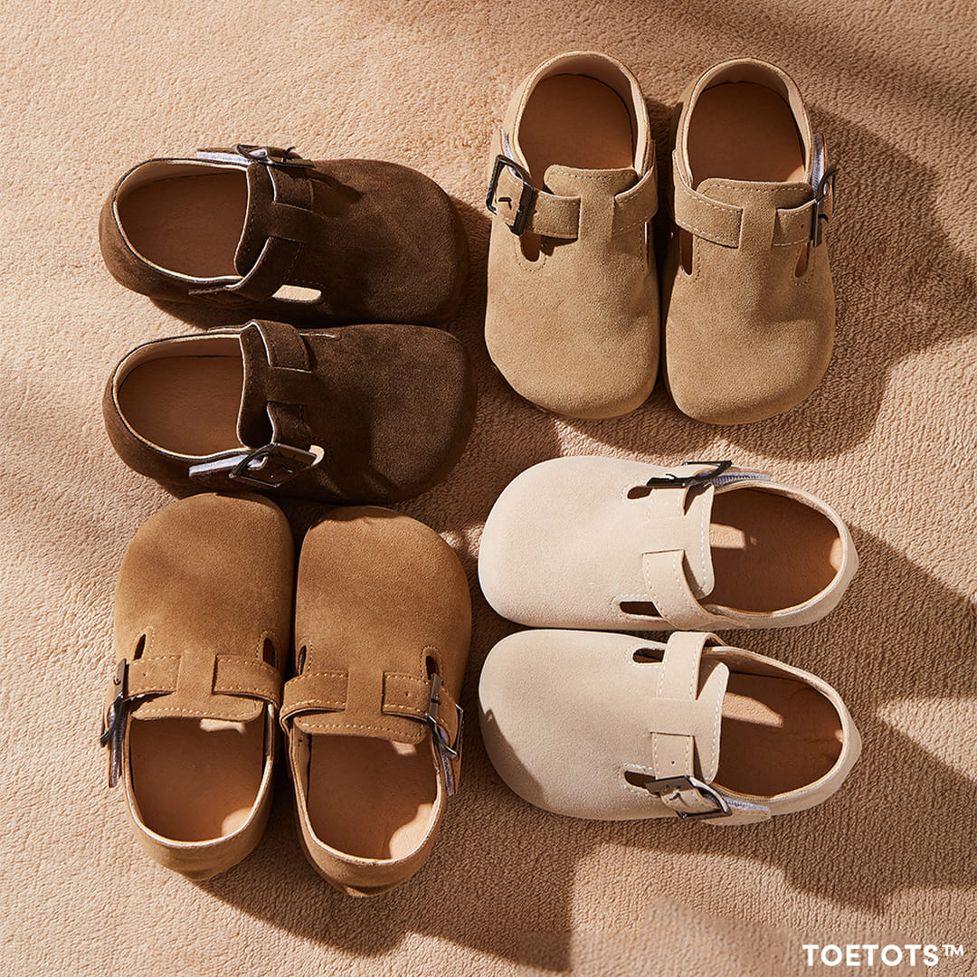 Clover - Buckle Shoes