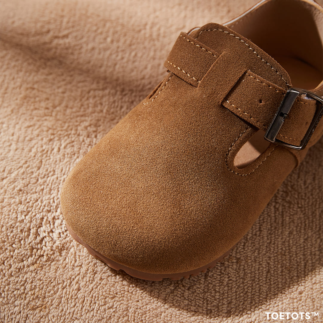 Clover Buckle Shoes for Kids | Classic Everyday Comfort | TOETOTS
