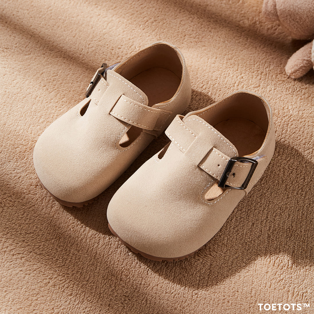 Clover Buckle Shoes for Kids | Classic Everyday Comfort | TOETOTS