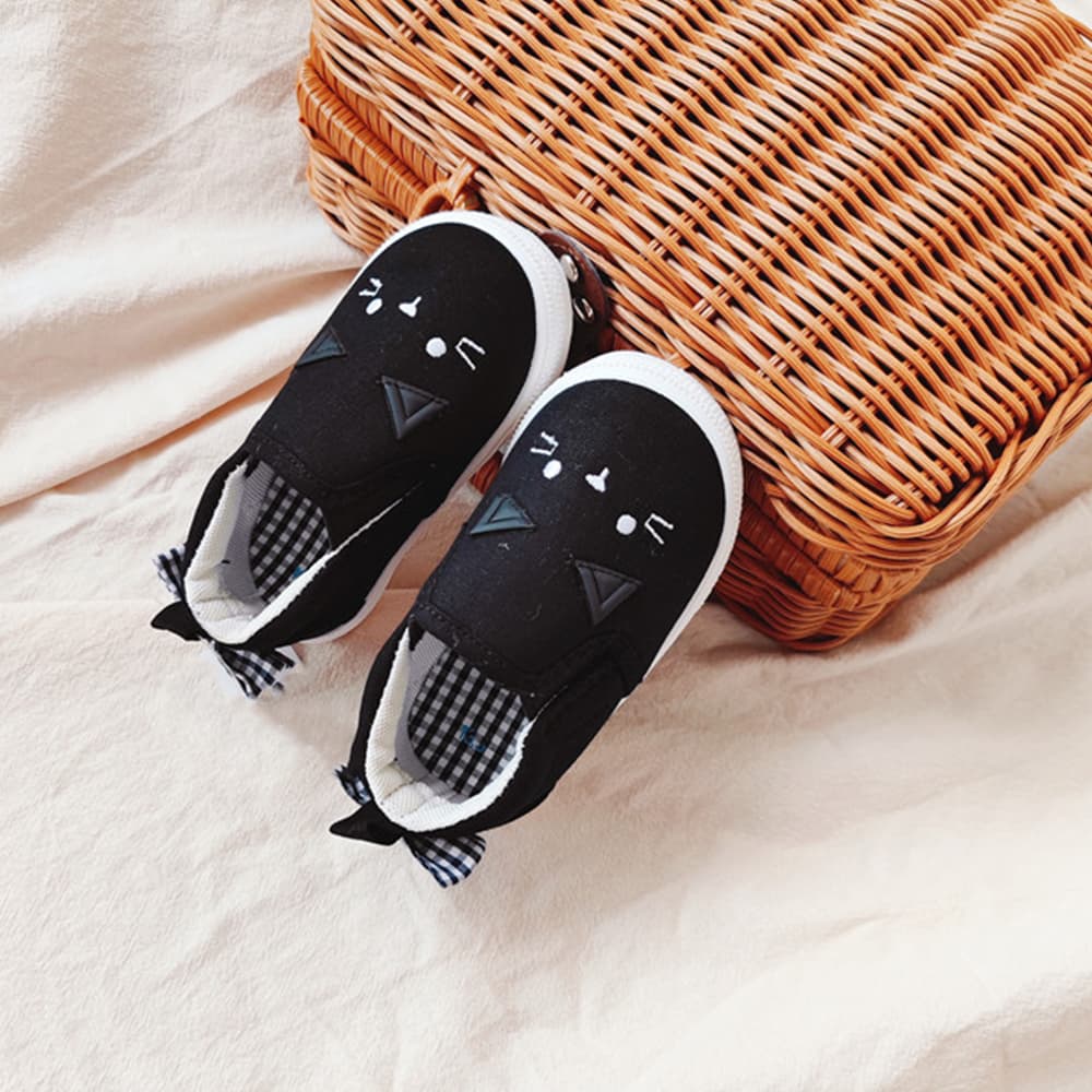 Leona - Slip-On Sneakers